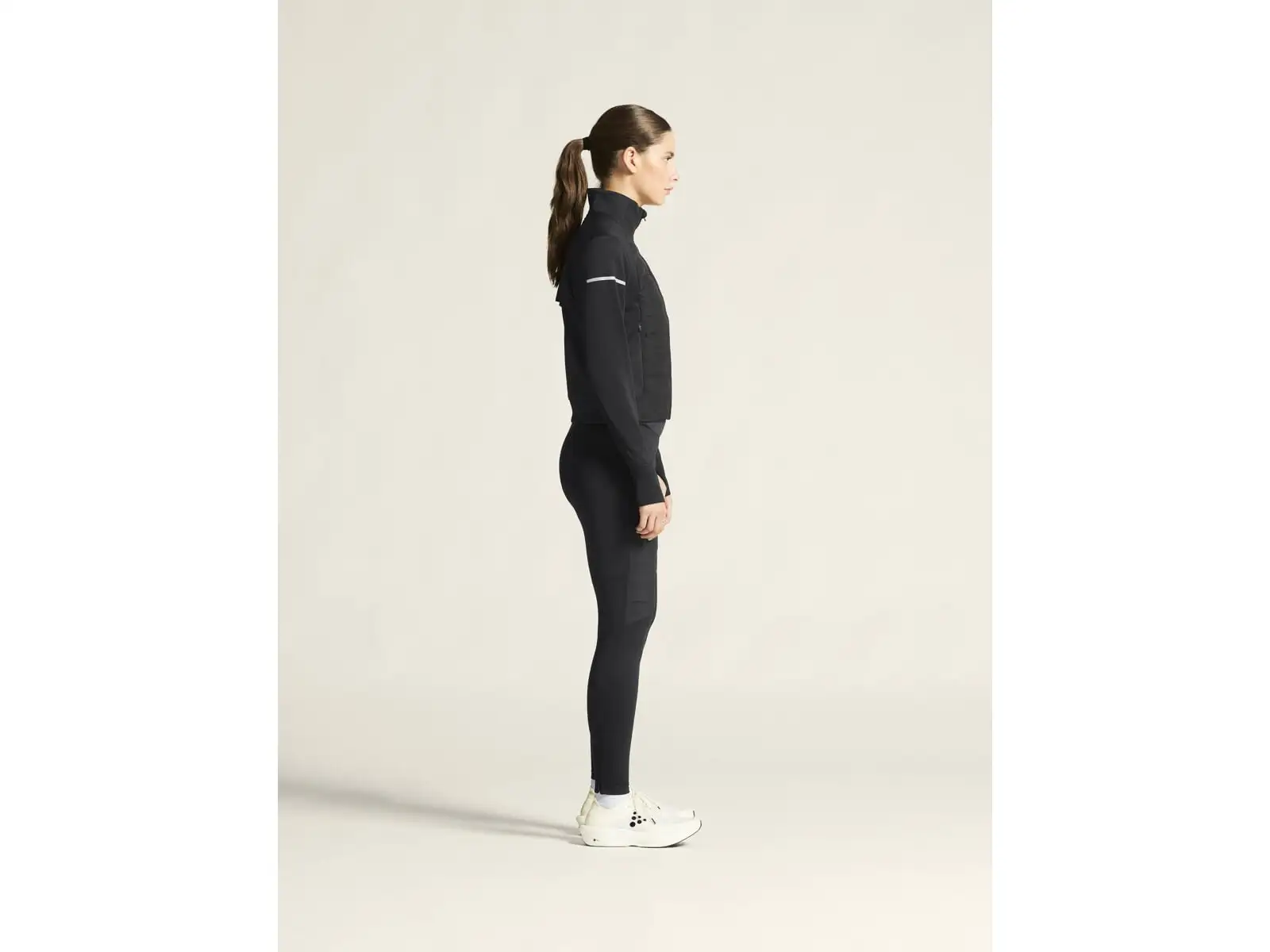 CRAFT SubZ 4 Damen Laufjacke schwarz