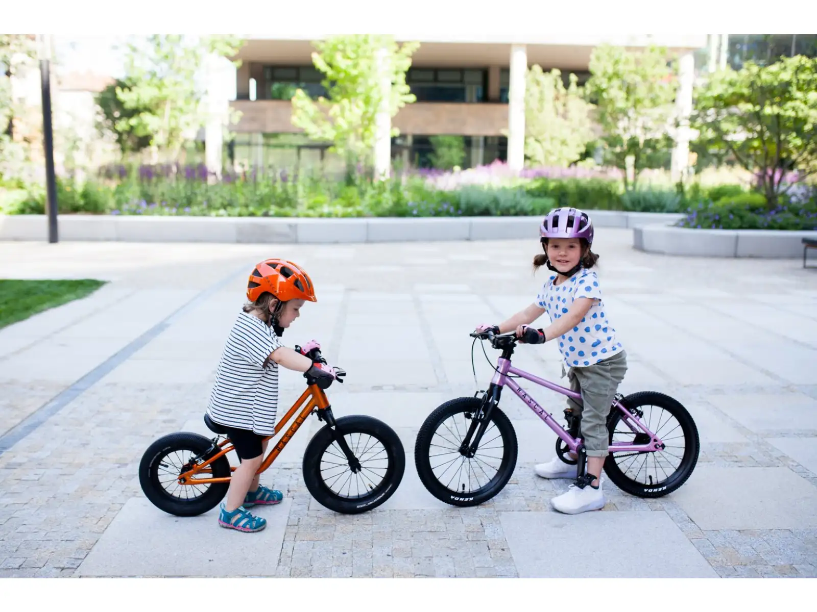 Rascal 14 Kinderfahrrad Himbeere
