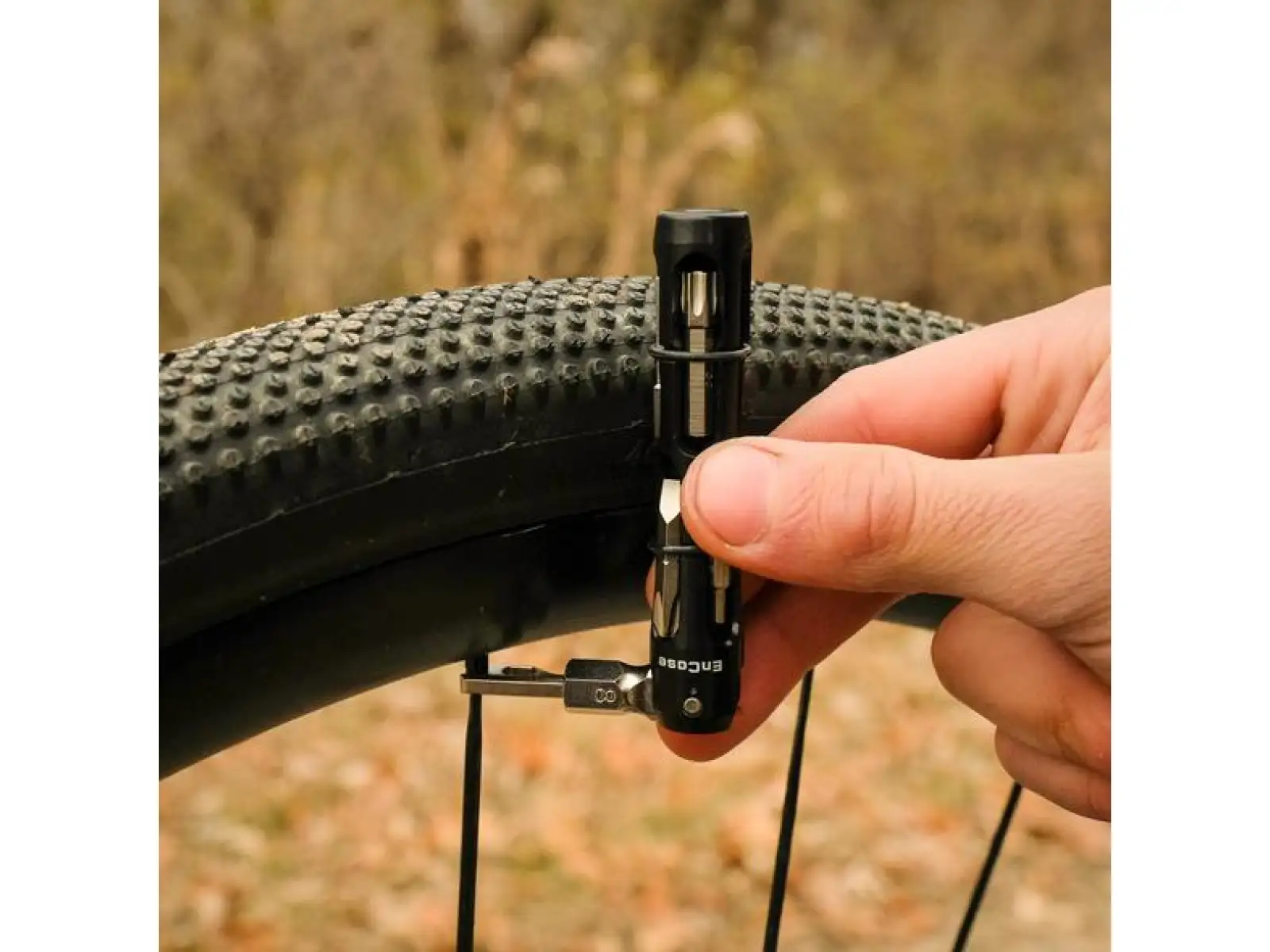 Wolf Tooth EnCase Multitool mit 14 Funktionen