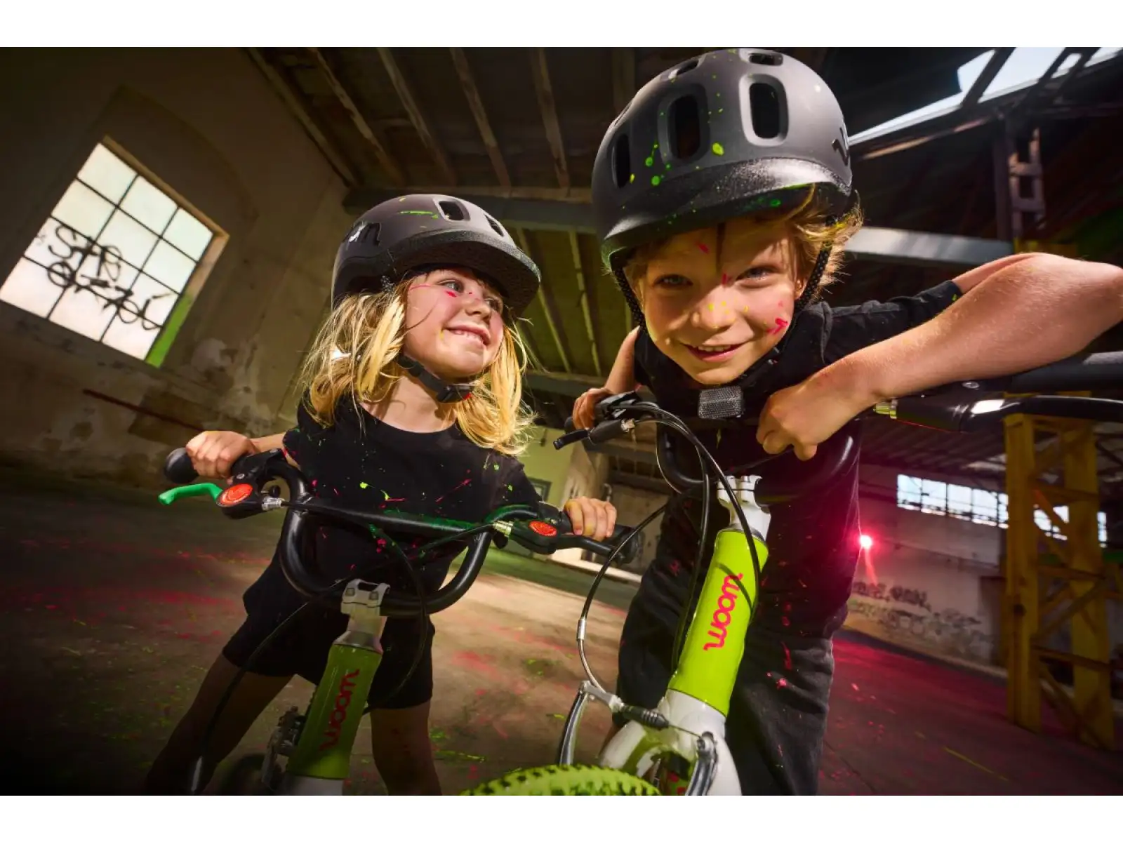 Woom GO 2 Kinderfahrrad neon lime