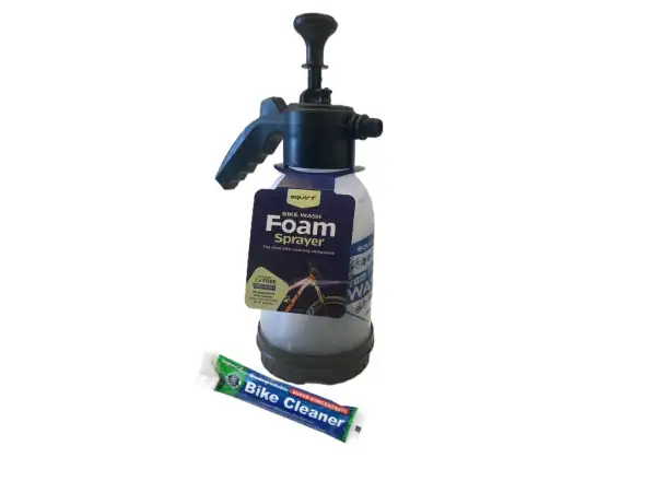 Squirt manueller Druckschaumsprüher 2 l+30 ml Superkonzentrat
