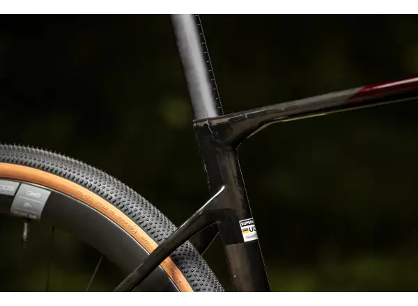 Superior XR 9.9 GR Gravelrad Matte Carbon/Gloss Red
