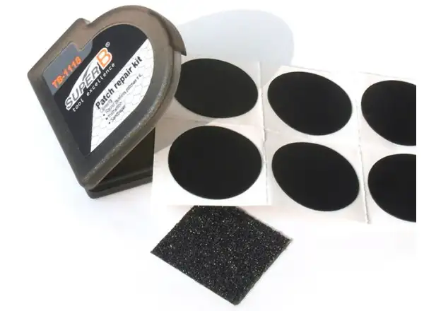 Super B TB-1118 selbstklebendes Flicken-Set