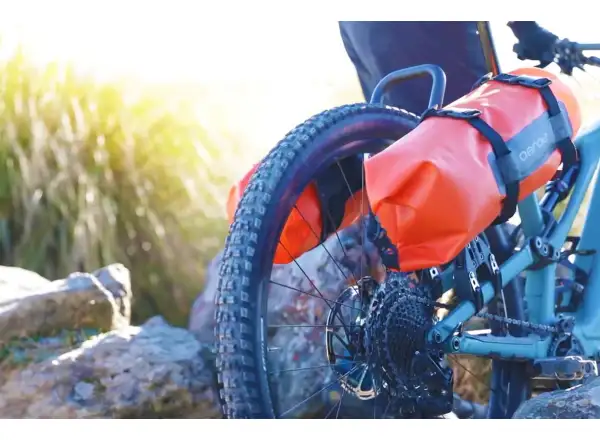 Aeroe Spider Rear Cradle Lenkerhalterung Schwarz