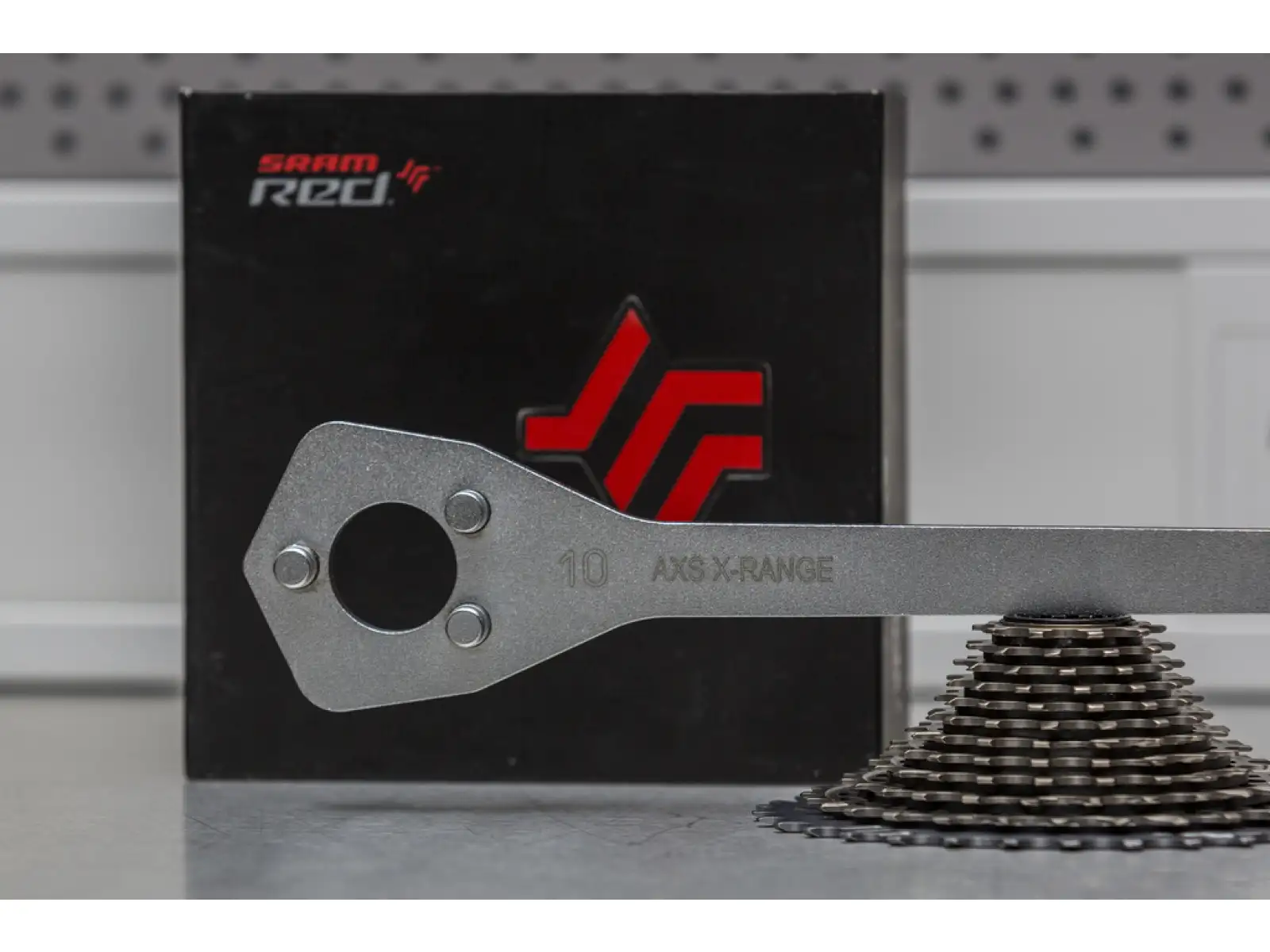 Unior Kassettenabzieher für Sram X-Range.