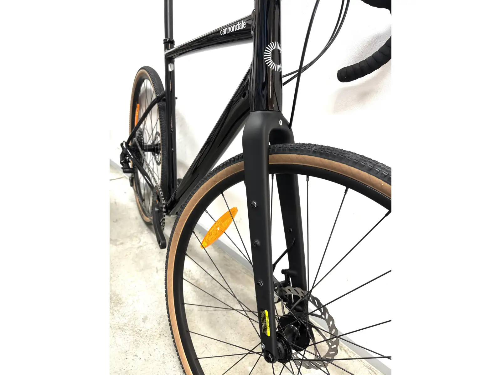 Cannondale Topstone 4 Gravel Fahrrad schwarz SAMPLE