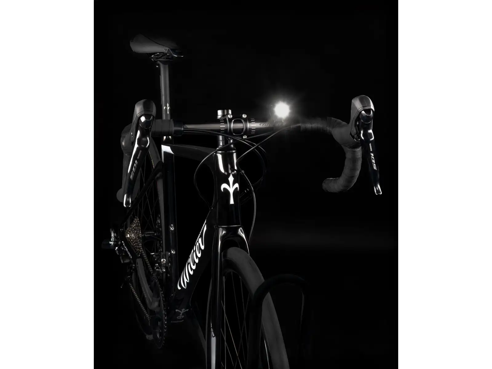Force Pipe 550 LM USB Frontlicht schwarz