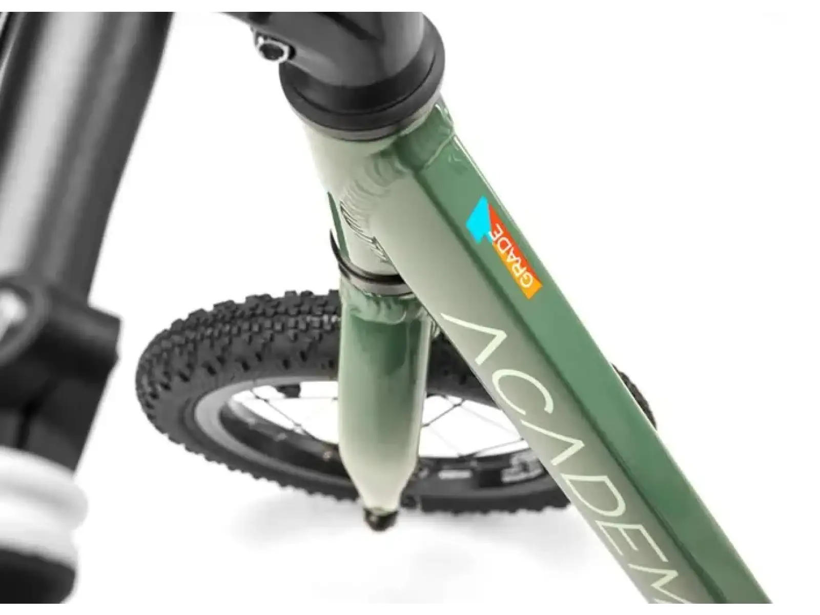 Academy Grade 1 Kinderlaufrad 12" Olive
