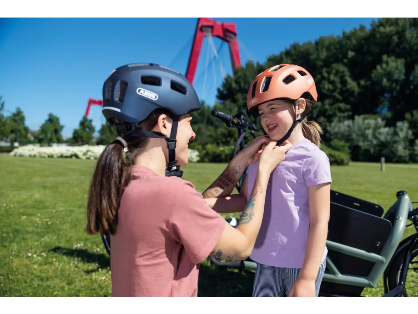 Abus Youn-I 2.0 Kinderhelm Midnight Blue