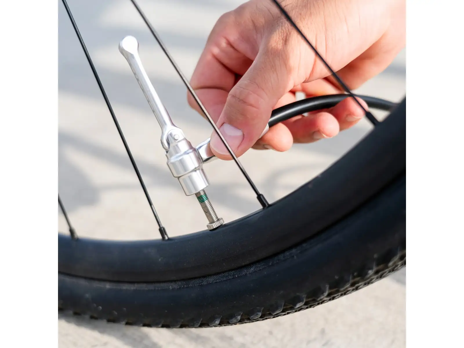 Lezyne Alloy Floor Drive 3.5 Werkstattpumpe mit Presta Pro Kopf