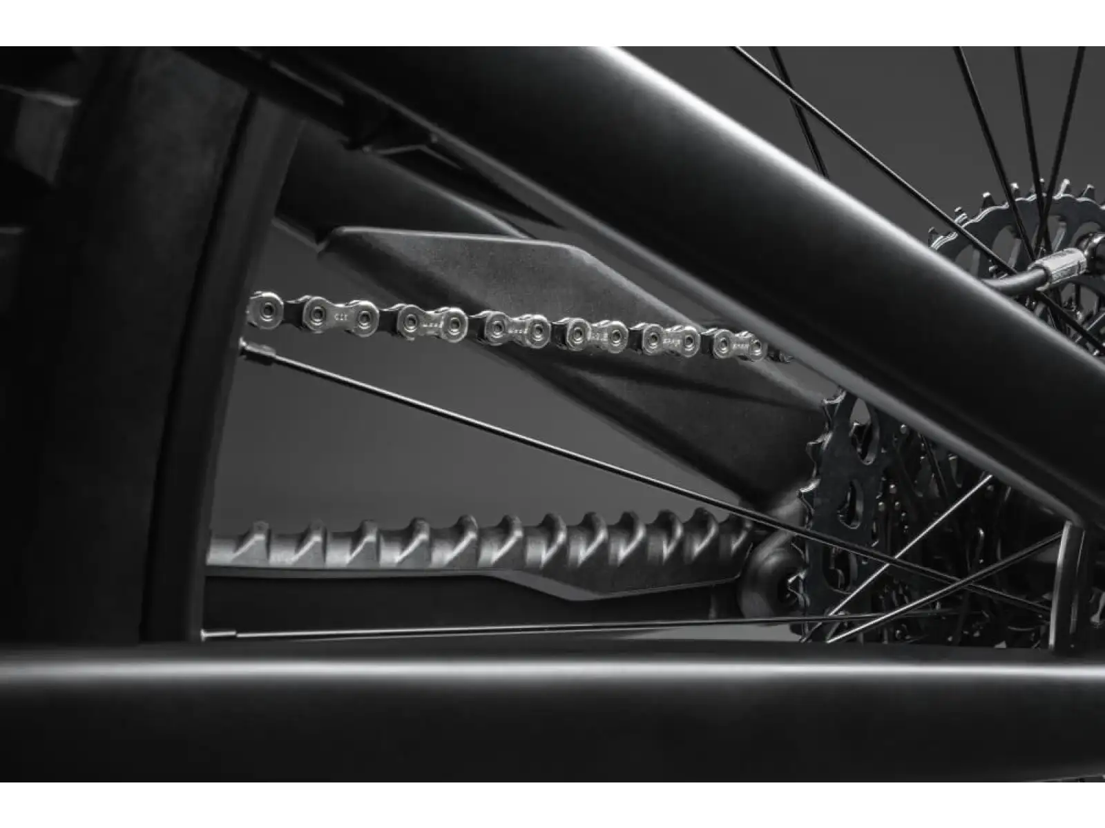 GT Force Carbon Pro DGR Mountainbike.