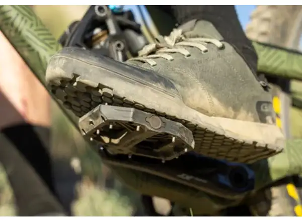 Shimano SH-GF400 MTB Herrenschuhe Grün