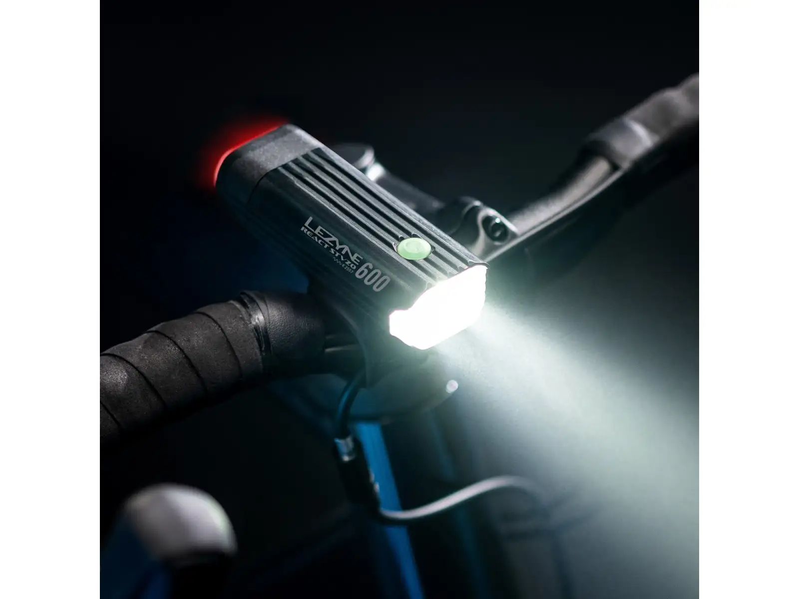 Lezyne React StVZO Vorderlicht Matte Black