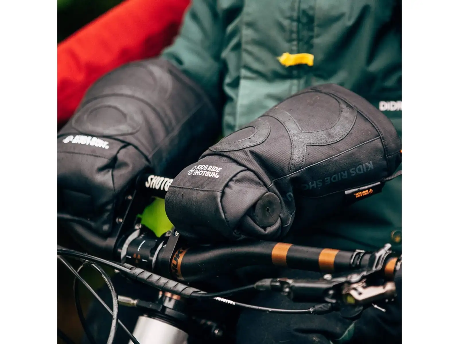 Kids Ride Shotgun Pogies Lenkerhandschuhe