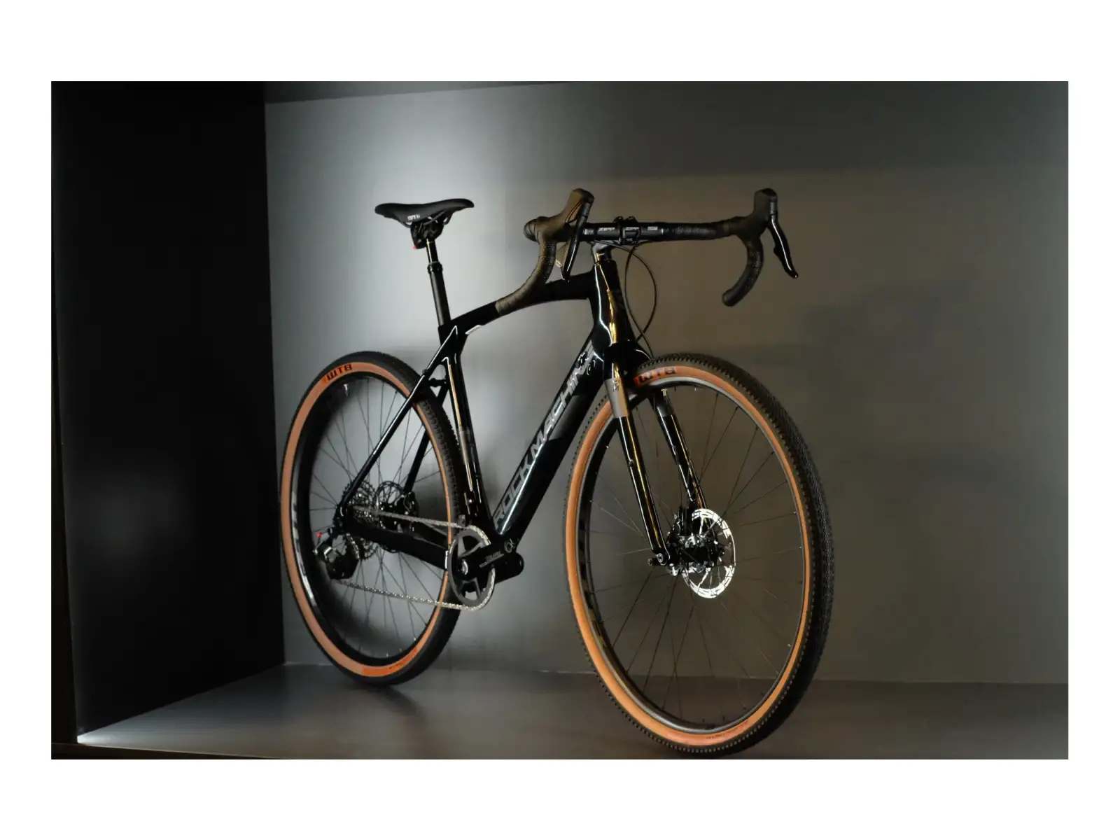 Rock Machine Gravelride CRB 900 AXS Gravelbike Stealth Black MUSTER