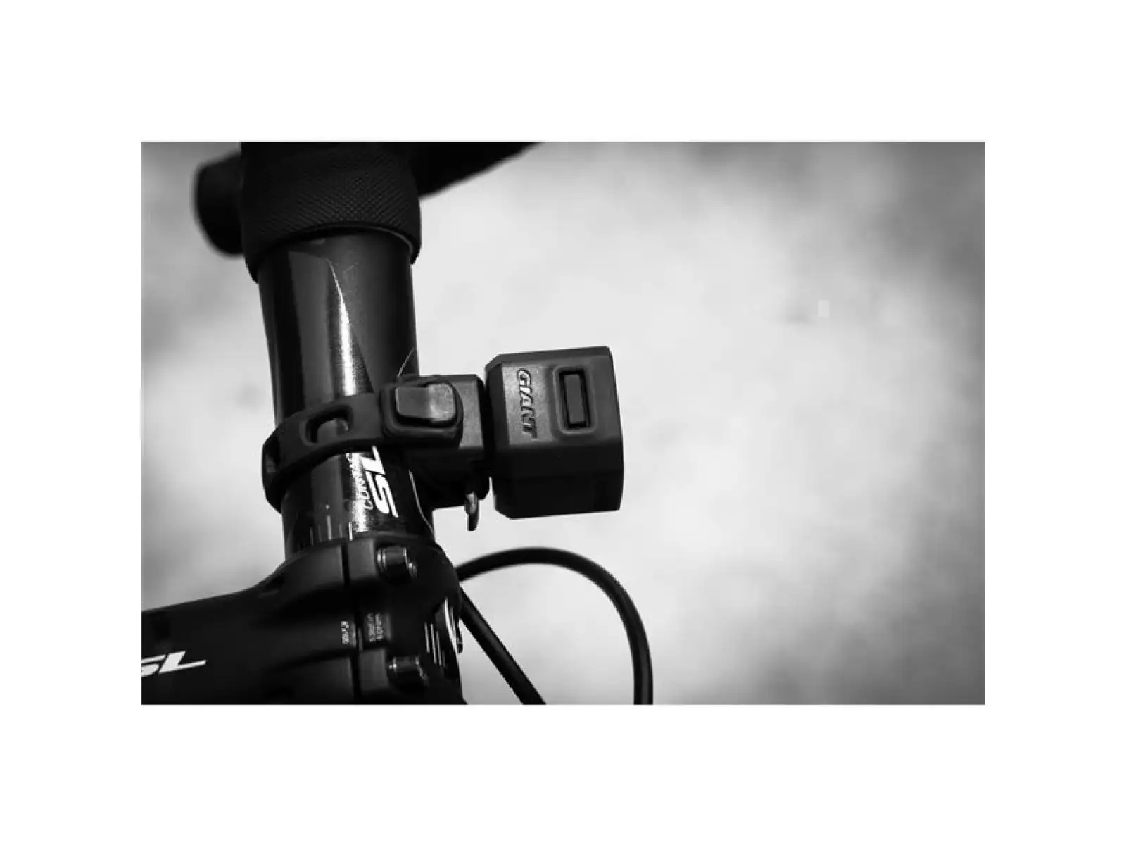 Giant Recon HL 100 Frontlicht schwarz