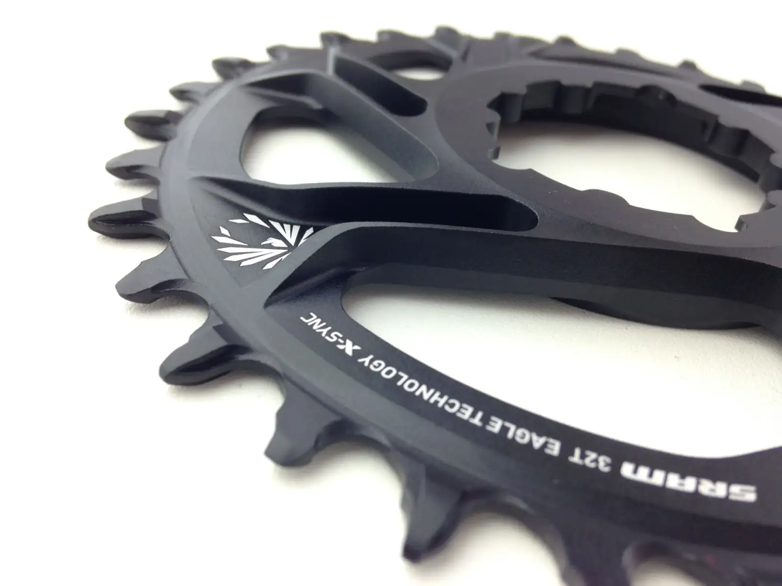 Sram Eagle X-Sync Direct Mount Kettenblatt 6 mm Offset Boost 12-fach 32 Zähne Gold VERIFIZIERT