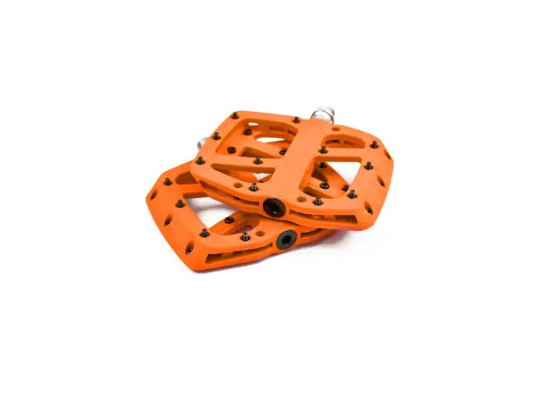 E-13 Base Plattformpedale Orange.