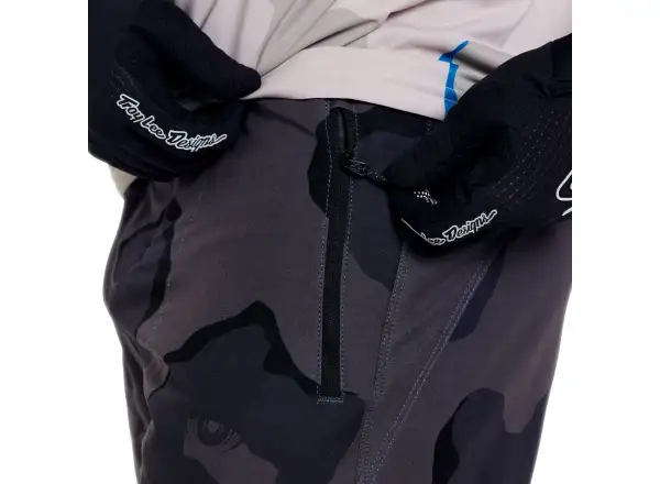Troy Lee Designs Skyline Pro Herren-Shorts BN3TH Liner Flow Camo Carbon
