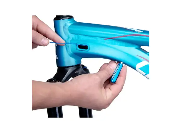 Park Tool IR-1-3 kit für die Montage von internen Kabeln.