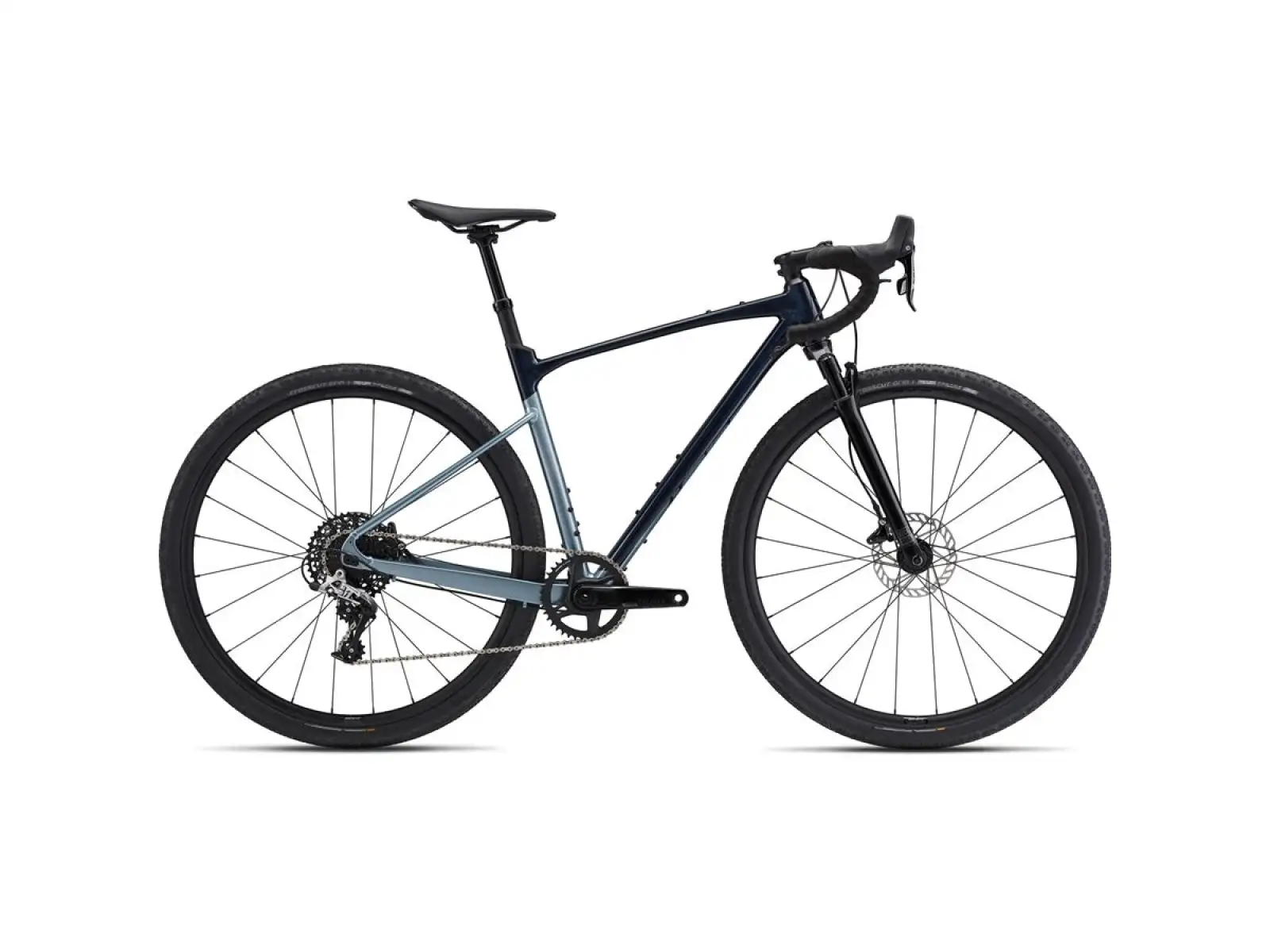 Giant Revolt X 1 Gravel Fahrrad cold night
