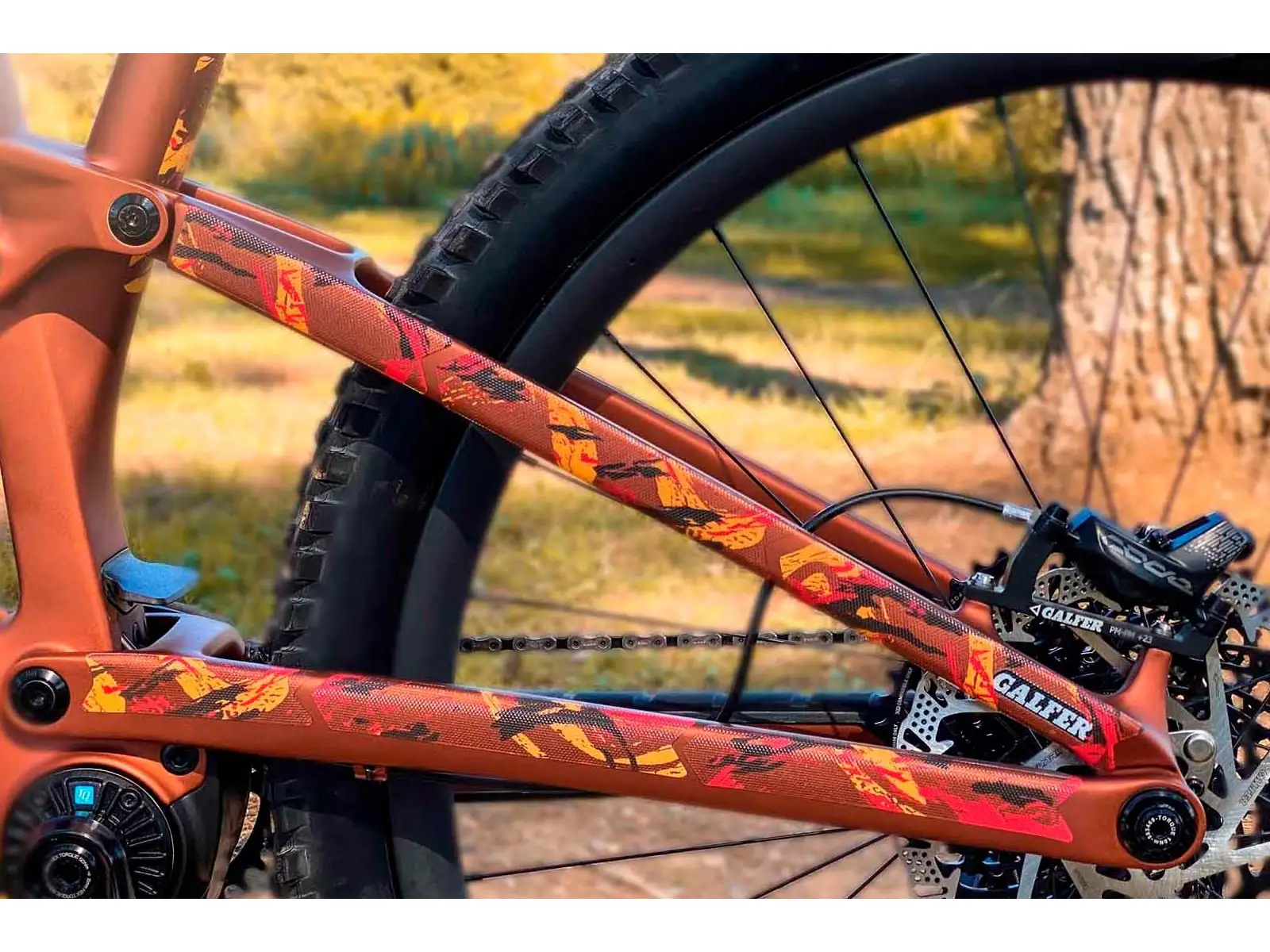 All Mountain Style Rahmen-Schutzaufkleber Extra RedBull Rampage Rot/Gelb