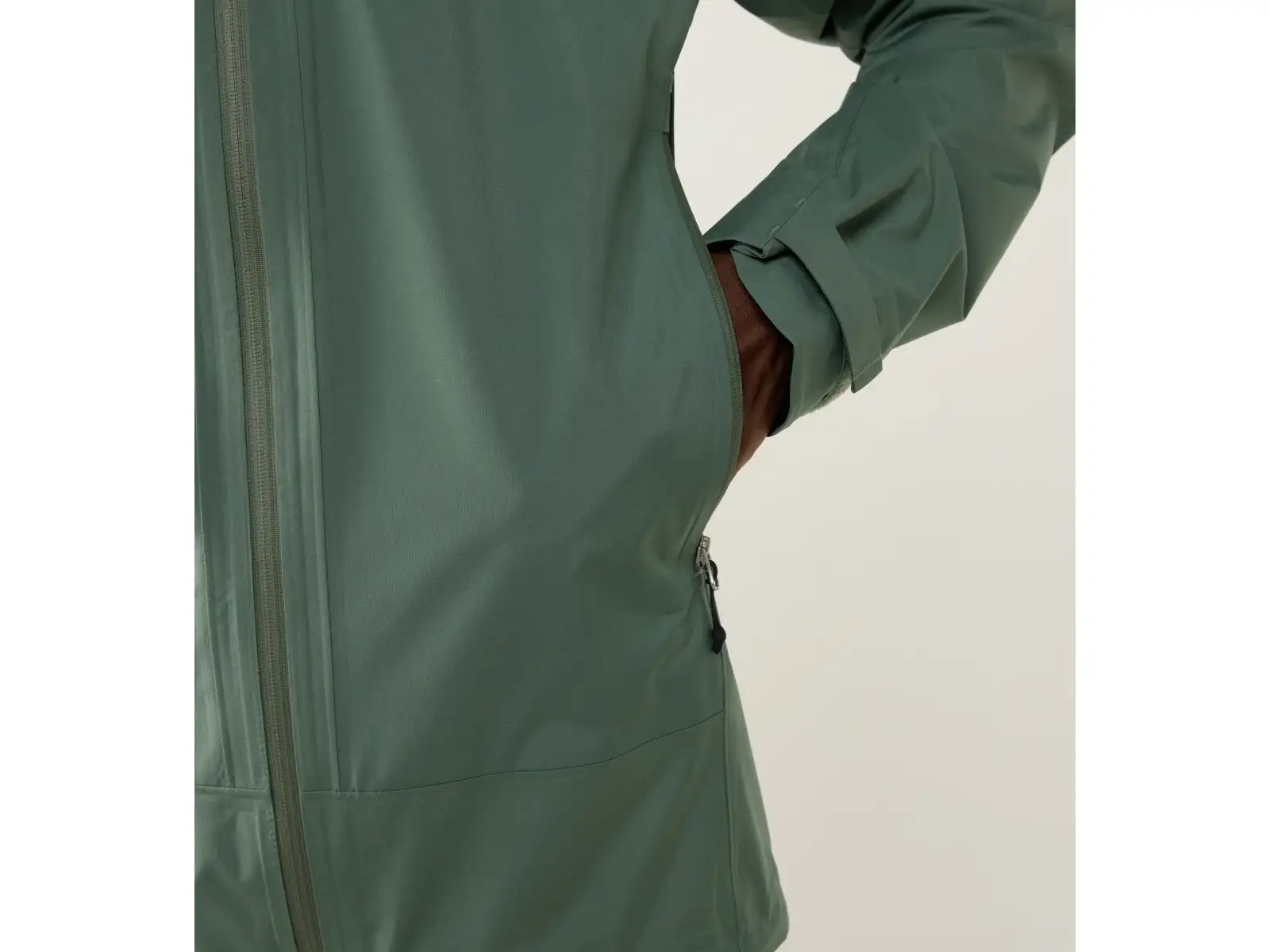 Haglöfs L.I.M AIRAK 2,5l Herrenjacke Chlorophyll Green