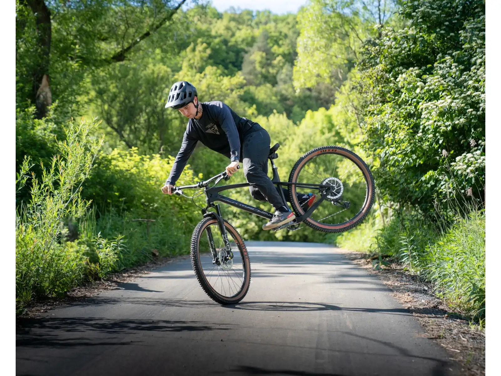 Rock Machine Blizz CRB 90-29 AXS Mountainbike Black/Grey MUSTER