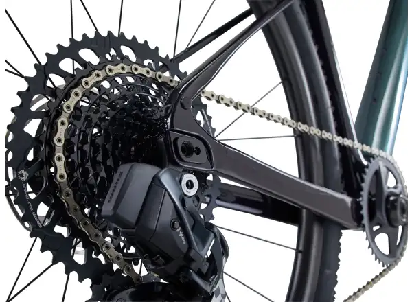 Giant Revolt X Advanced Pro 0 Gravel Fahrrad Airglow Black Currant