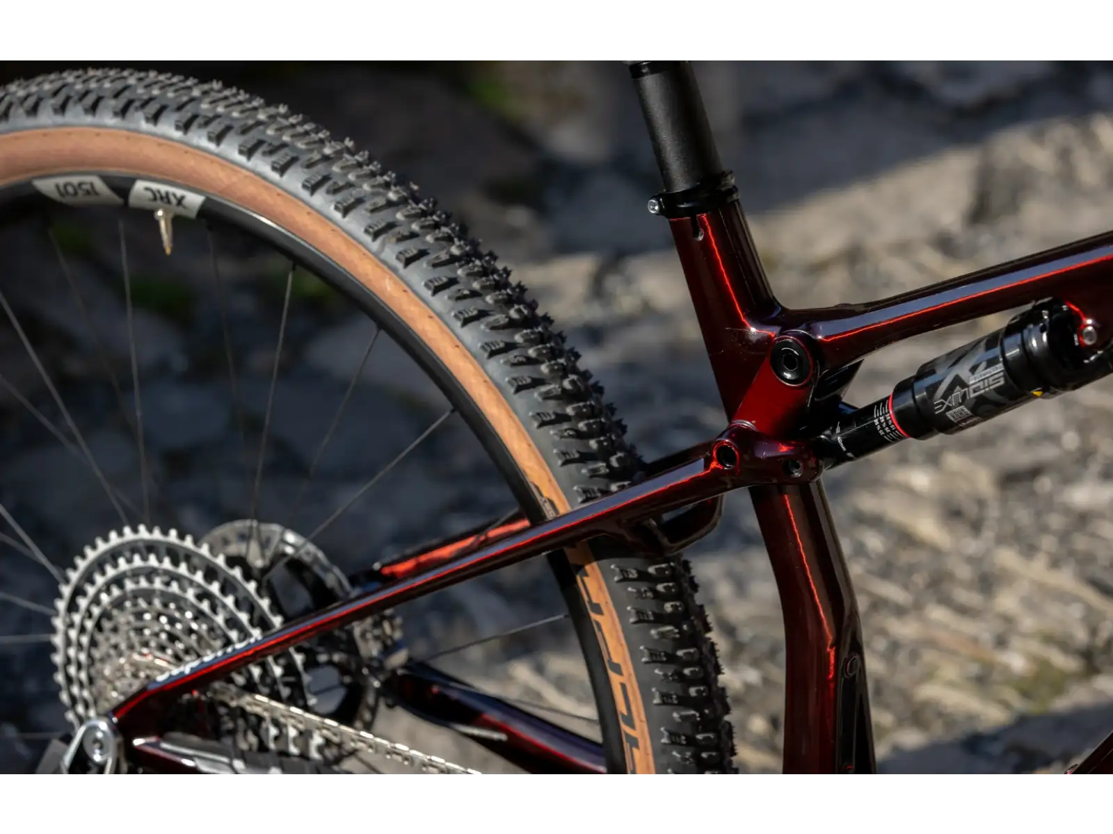 Superior XF 9.9 Team Mountainbike Gloss Rot Carbon / Schwarz