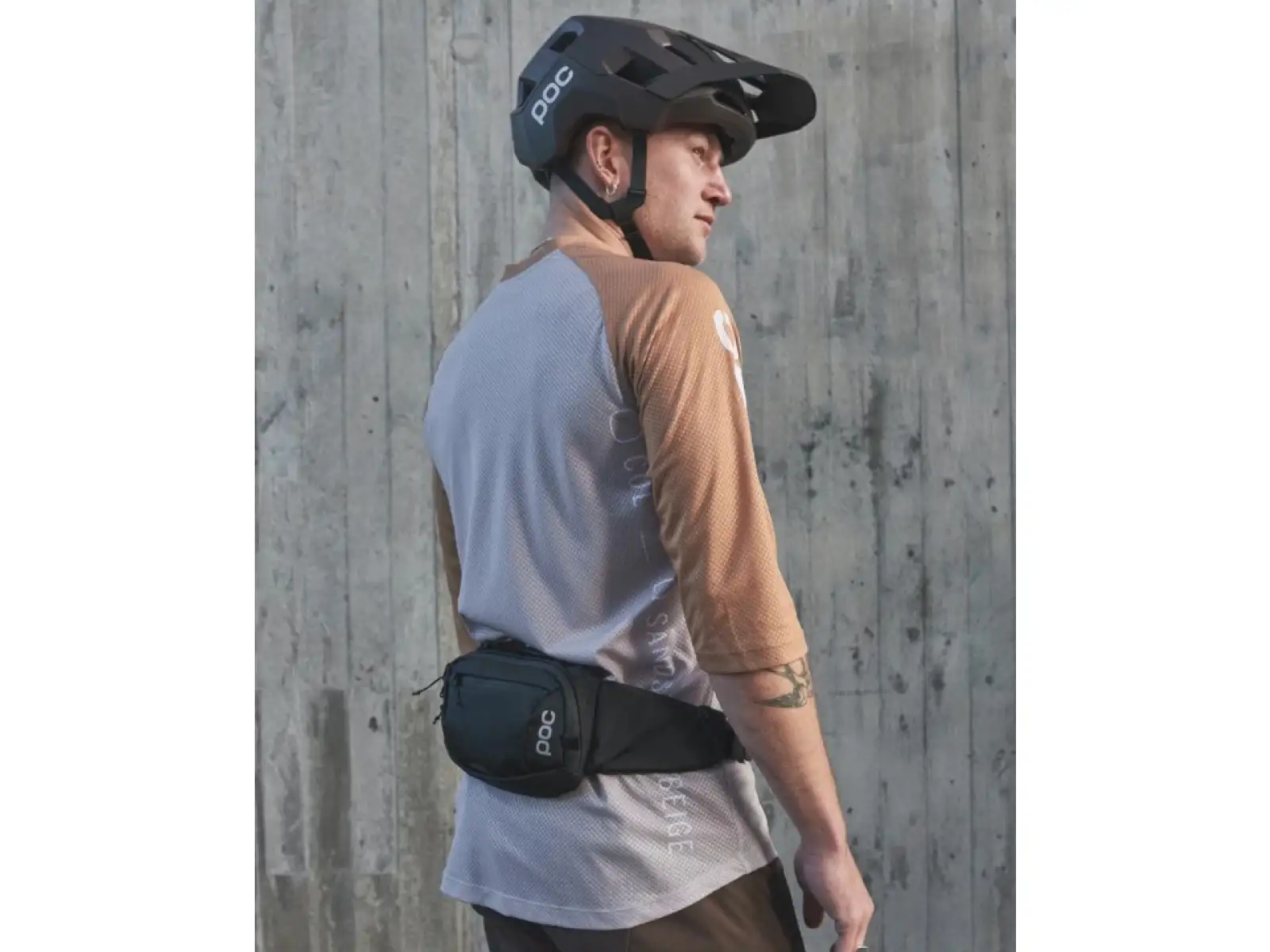 POC Lamina Hip Pack Bauchtasche 2 l Uranium Black