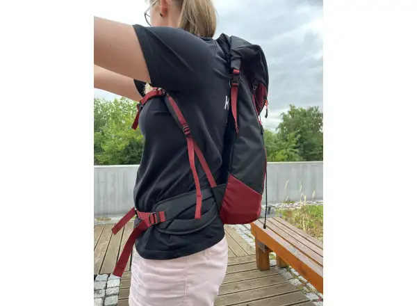 Salewa Puez Damen Rucksack 32 l + 5 l – Syrah/Black Out