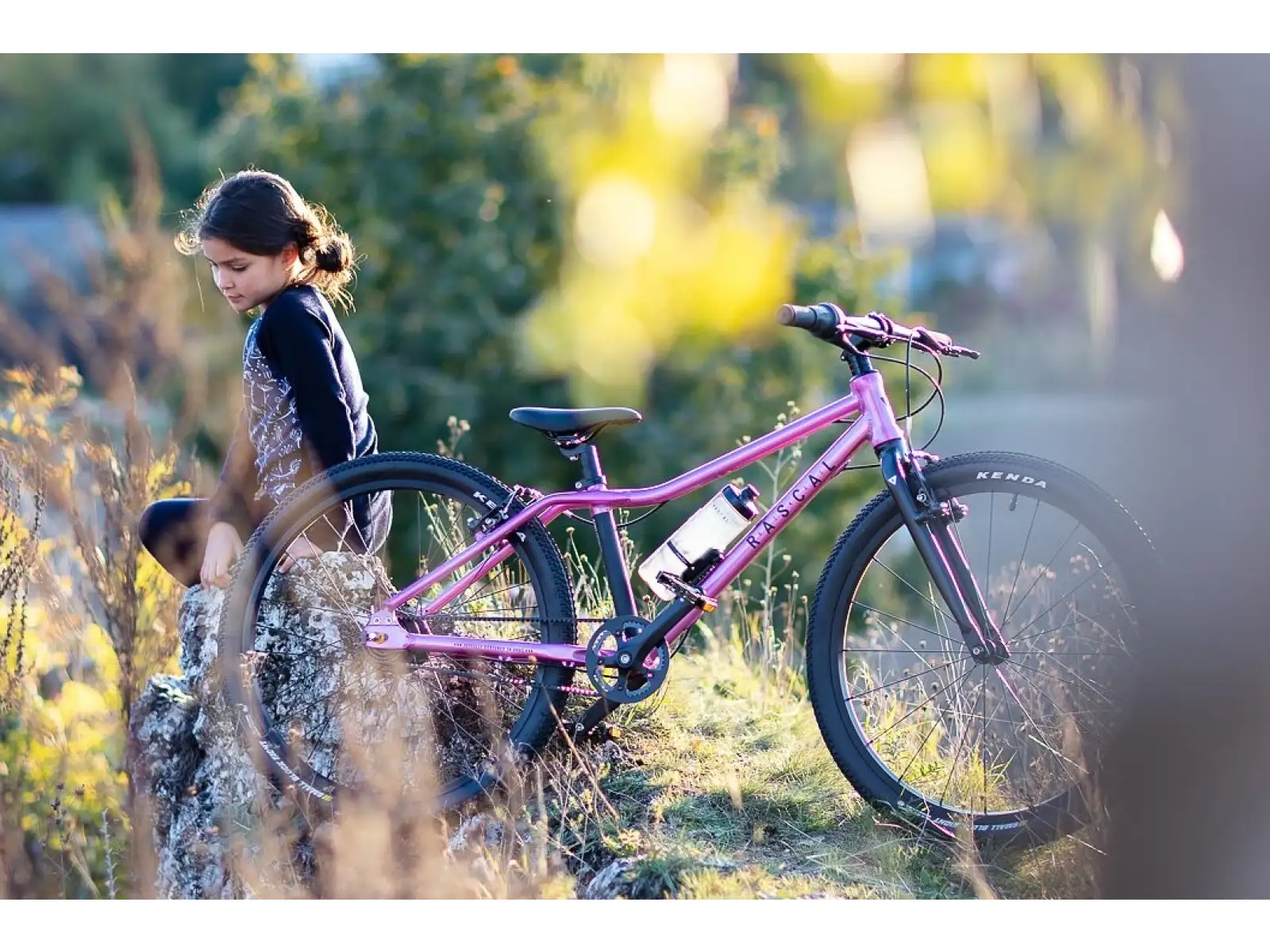 Rascal 24 7 mit Shimano Nexus Kinderfahrrad Himbeere