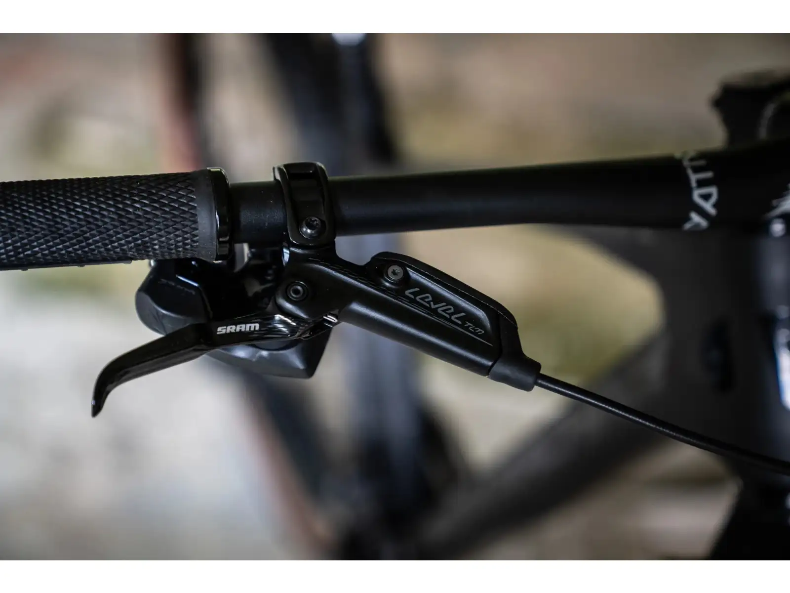 Rock Machine Blizz CRB 90-29 AXS Mountainbike Black/Grey MUSTER