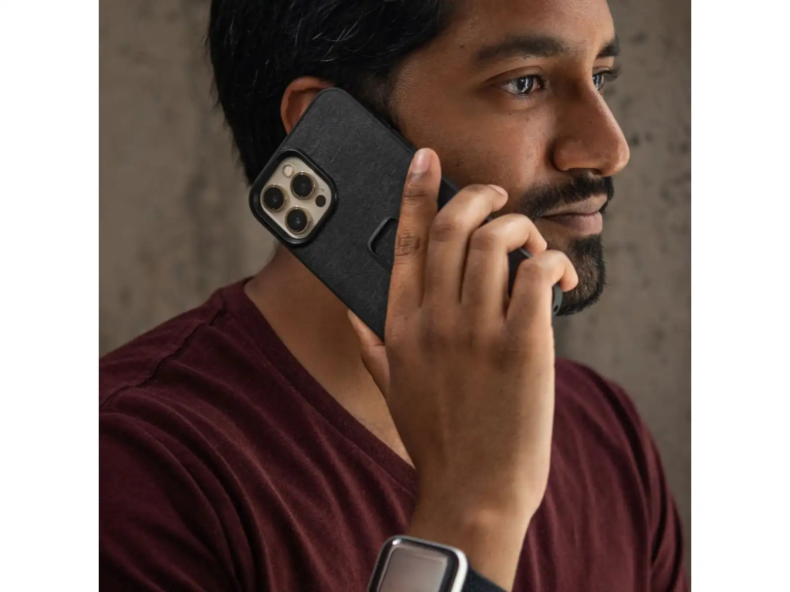 Peak Design Mobile Everyday Case für das iPhone 16 Pro Handyhülle in der Farbe Graphit