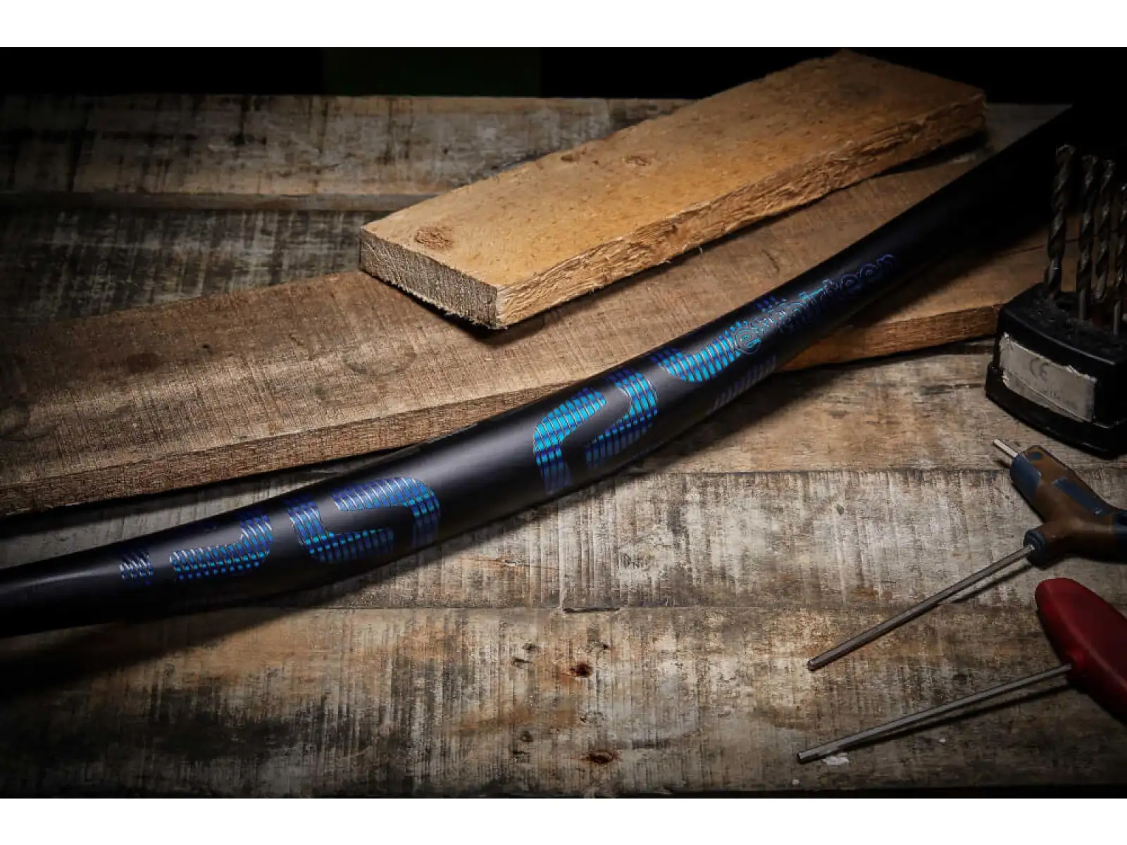 E-13 Race Carbon 35 MTB Lenker 800 mm Intergalactic