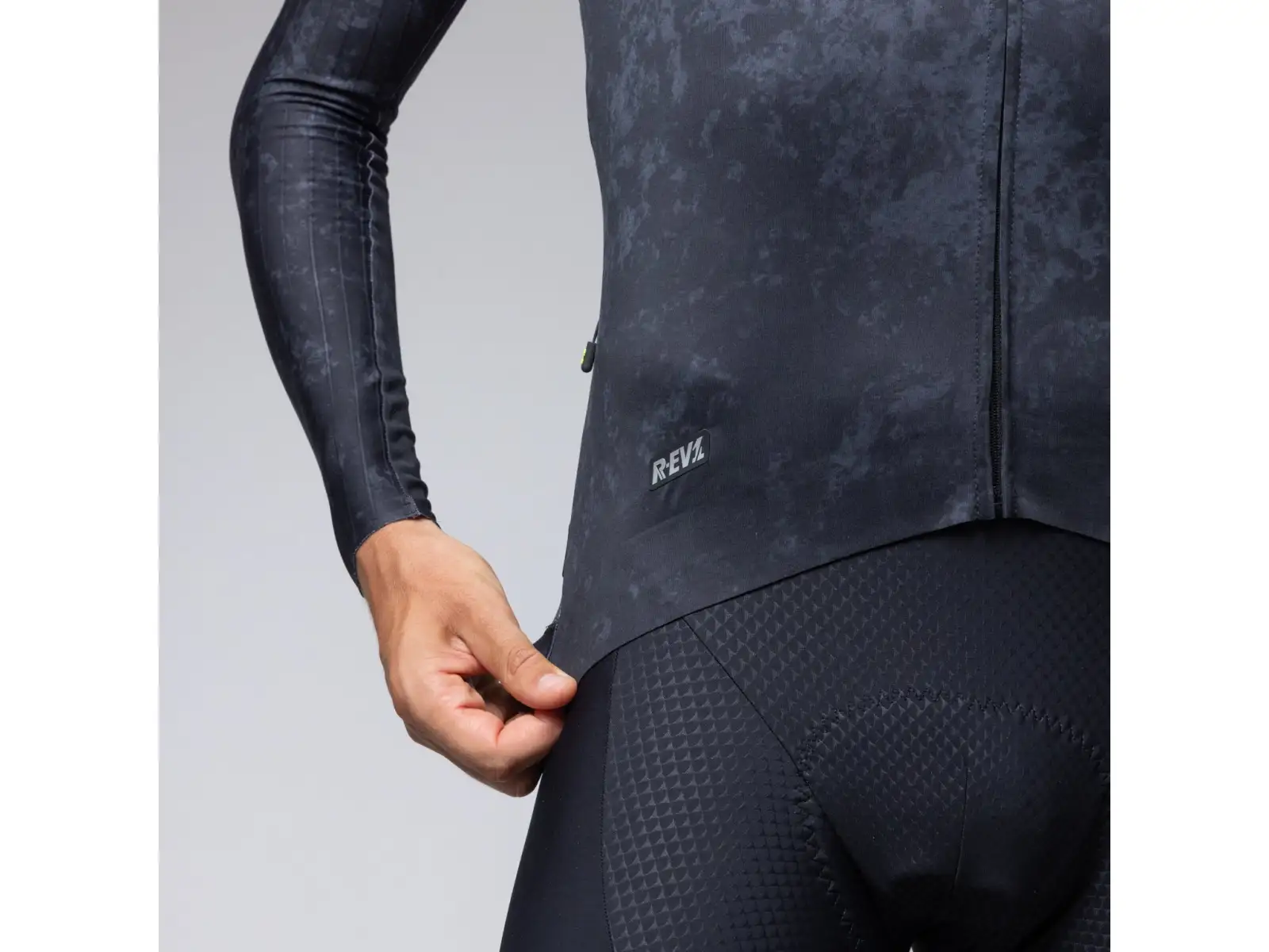 Alé R-EV1 Grafenium Herren gefüttertes Radtrikot Black