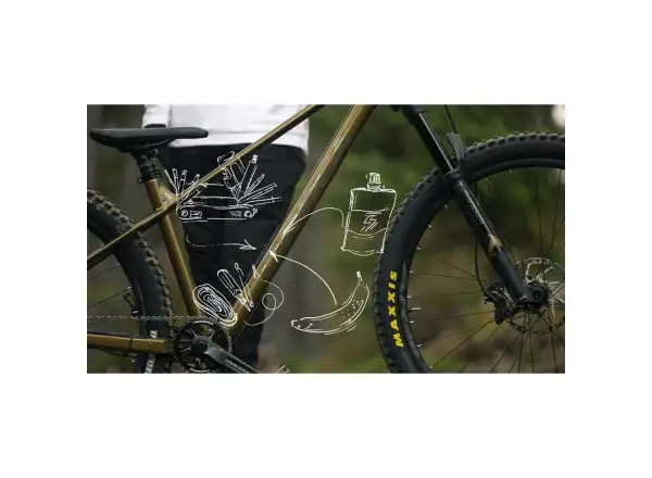 Das Orbea Laufey H10 Mountainbike in Metallic Olive Green/Titanium Black.