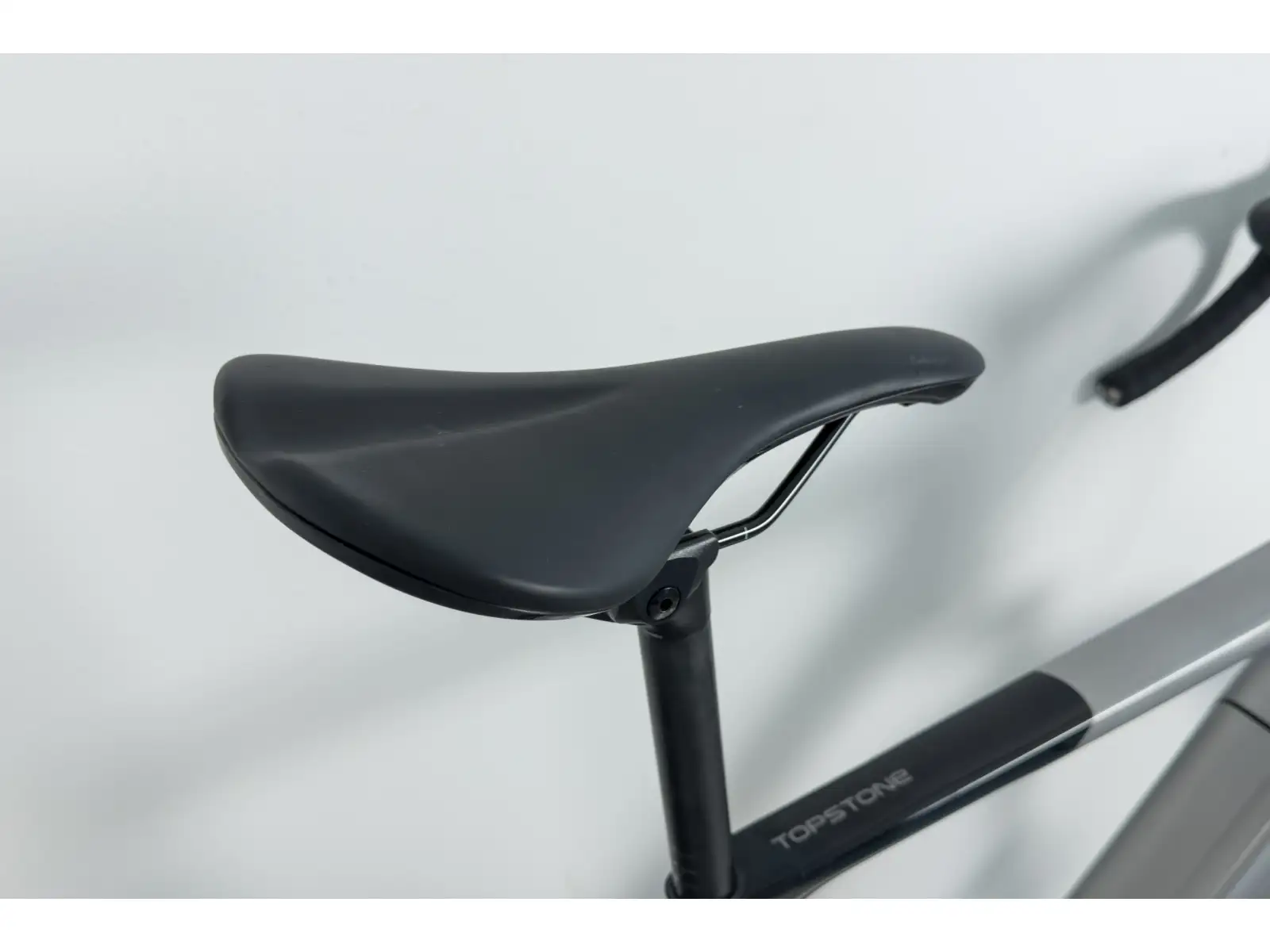 Cannondale Topstone NEO Carbon Lefty 3 GRY Gravel E-Bike Größe L GEPRÜFT