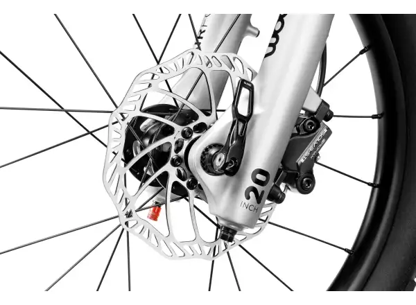 Woom 4 OFF Air Black 20 Kinderfahrrad