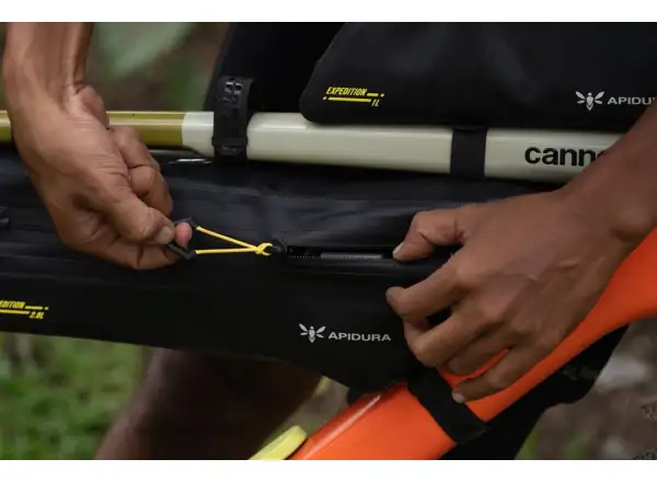 Apidura Expedition Frame pack New 2,8 l Rahmentasche
