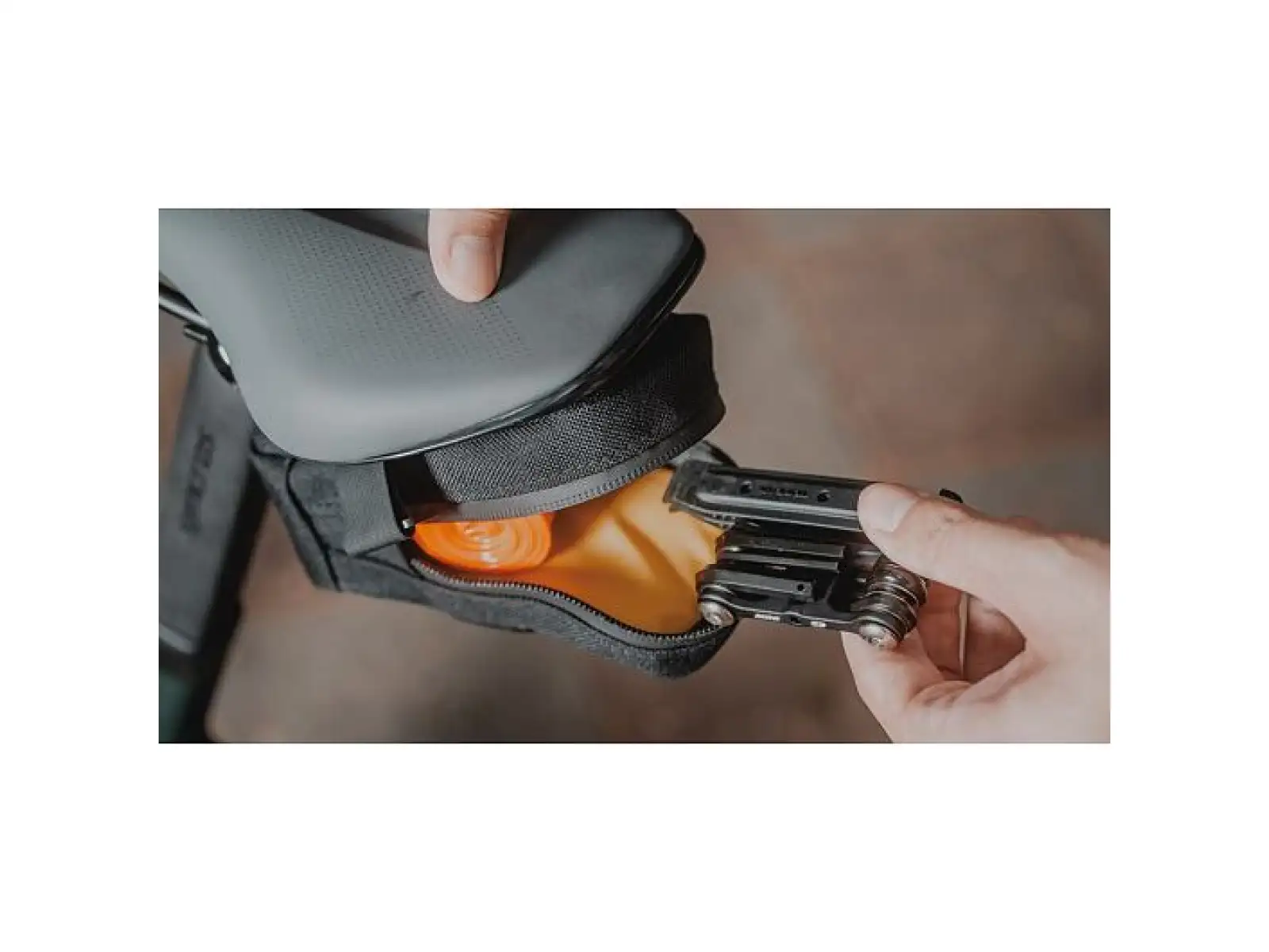 Topeak Elementa SeatBag Slim M 0,5 l Satteltasche Schwarz