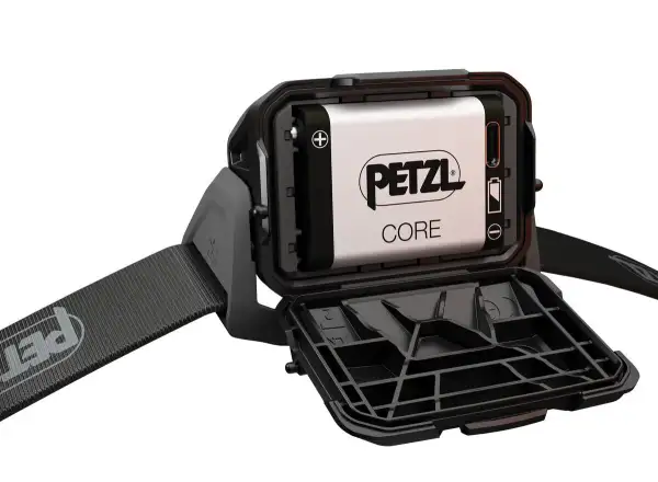 Petzl Aria 2R RGB Stirnlampe schwarz