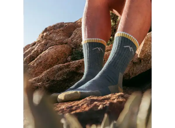 Darn Tough Hiker Micro Crew Midweight Cushion Herrensocken Spruce