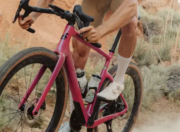 Cervélo Aspero SRAM Apex AXS 1 Gravelbike Dusty Unicorn