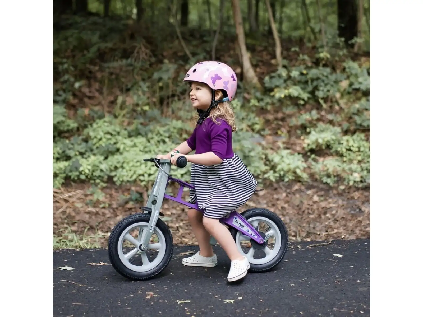 First Bike Street Kinderlaufrad violett