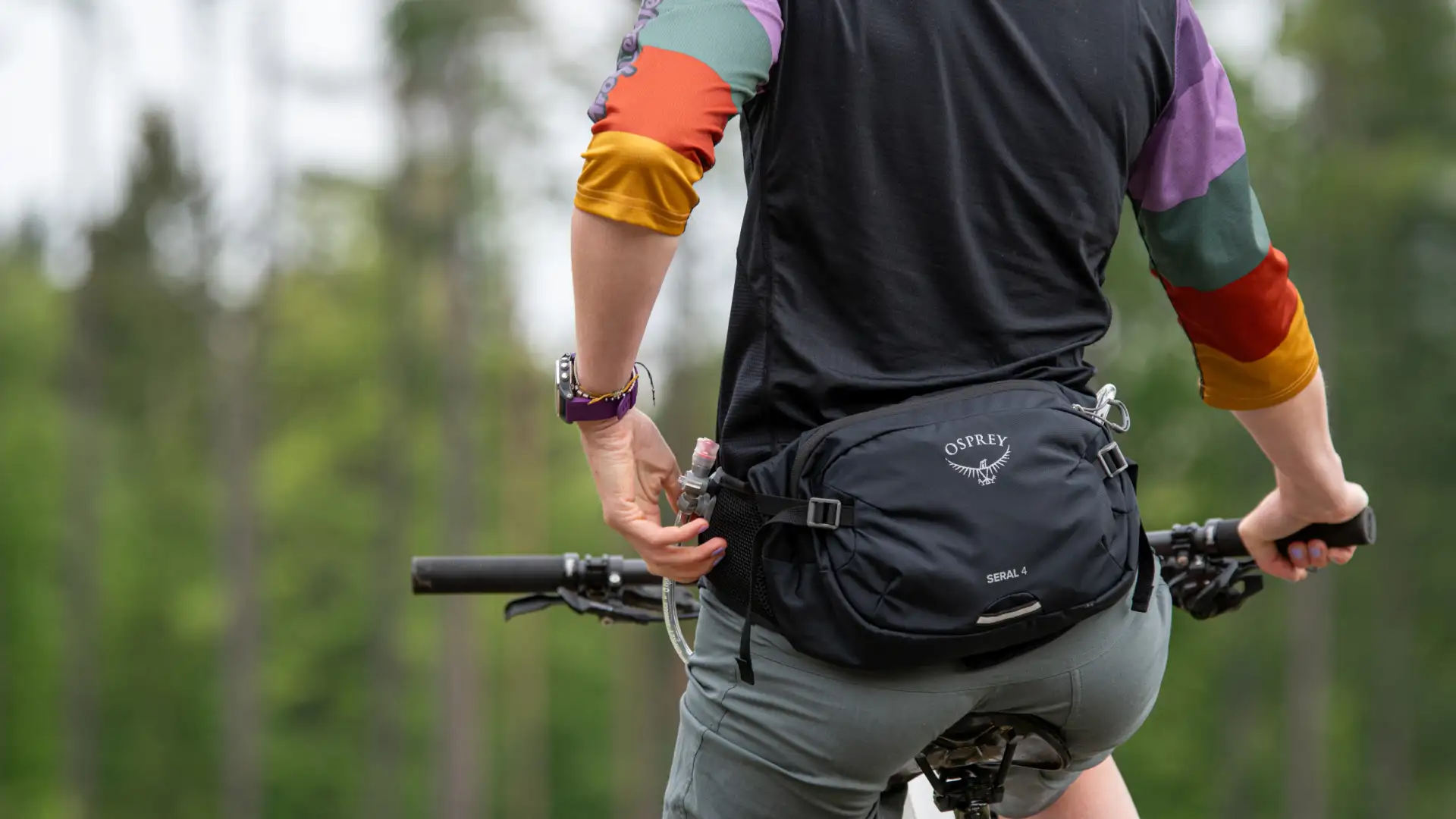 Gürteltasche für Fahrrad und Wanderungen? Greifen Sie zu OSPREY!