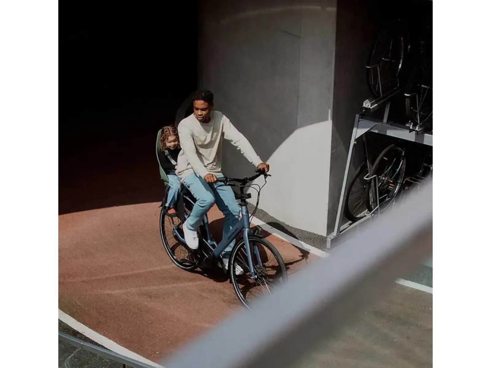 Urban Iki Ta-ke Fahrradsitz für MIK Gepäckträger Icho Green/Kurumi Brown