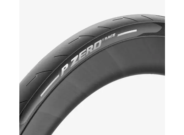 Pirelli P ZERO™ Race TechBELT SmartEVO Straßenreifen mit Kevlar.