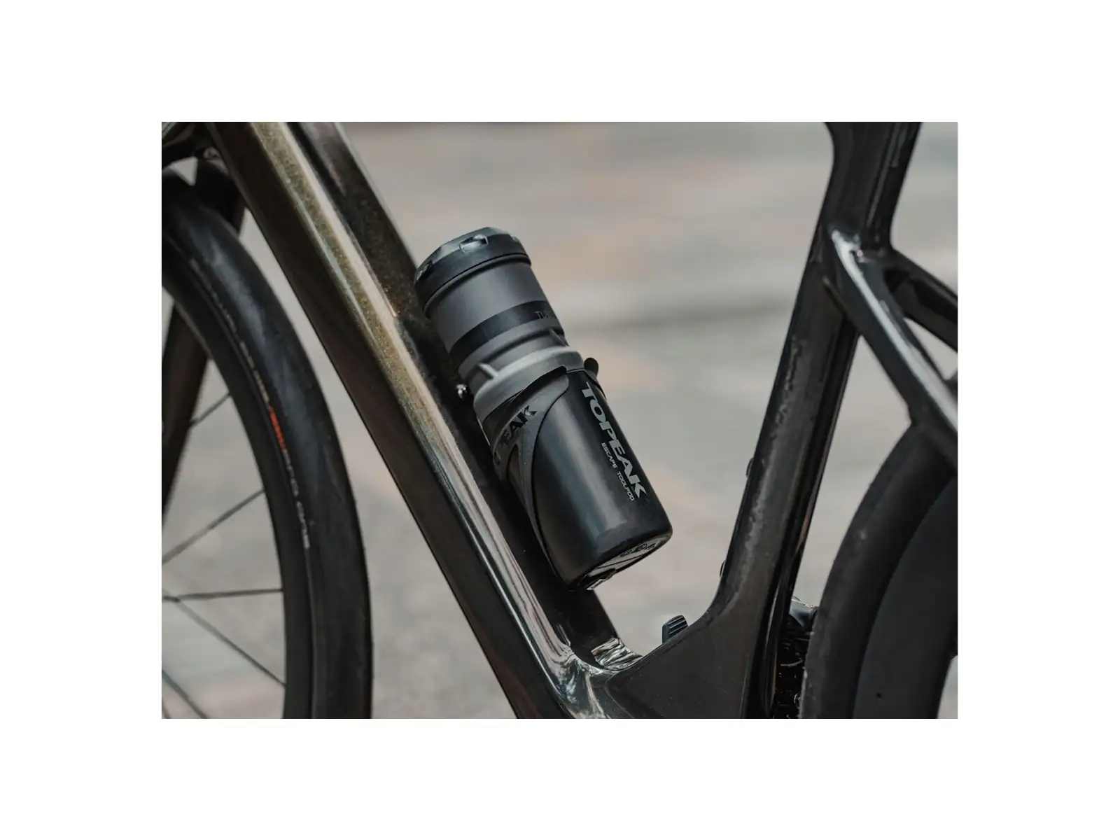 Topeak Escape POD+ mit Tube Cube Tasche für Flaschenhalter schwarz